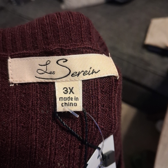 Women's Burgundy Sweater - Picture 5 of 7